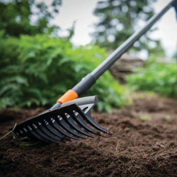 Универсальные грабли Fiskars QuikFit 135051 (1000643)
