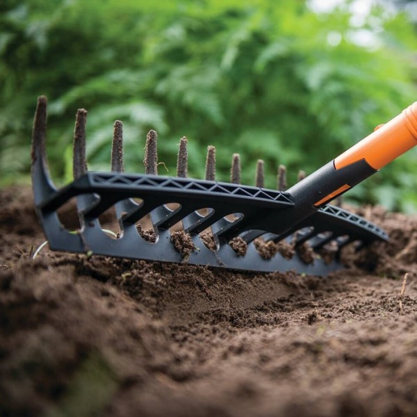 Универсальные грабли Fiskars QuikFit 135051 (1000643)