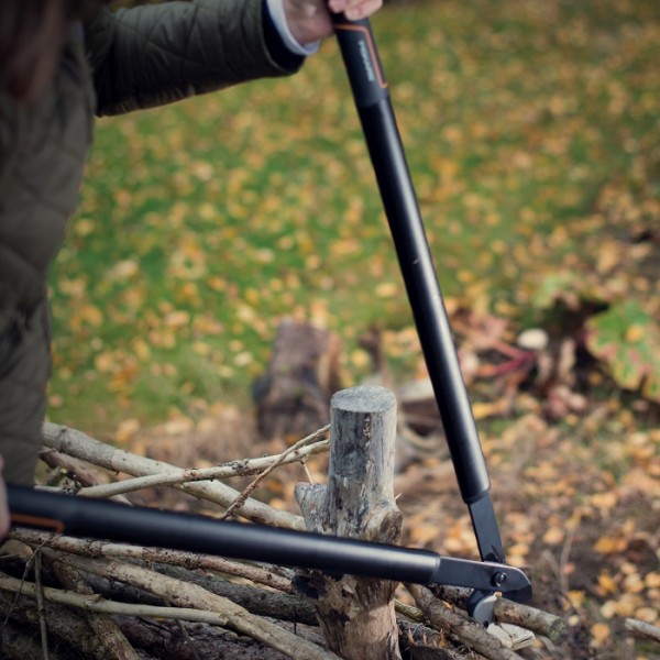 Контактный сучкорез до 40 мм Fiskars SingleStep™ Anvil L (L39) 112450 (1001430)