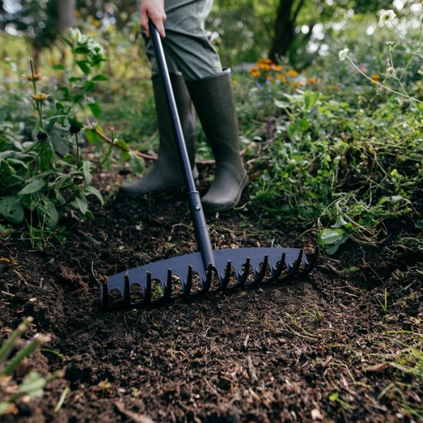 Грабли универсальные Fiskars Solid (M) 135066 (1003466)