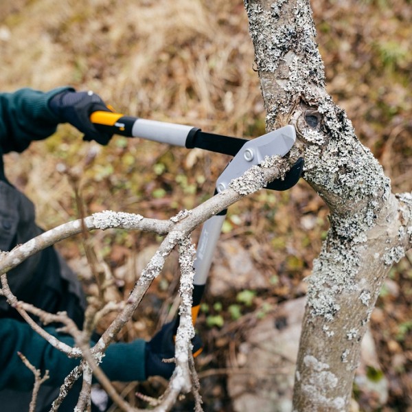 Сучкорез плоскостной до 50 мм Fiskars PowerGear™ X Bypass M (LX94) 112390 (1020187)