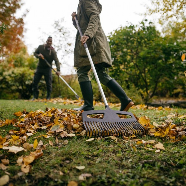 Грабли для уборки листьев Fiskars Xact (XXL) 615 мм (1027036)