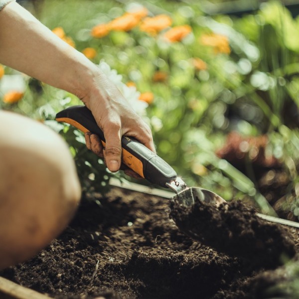 Садовий совок Fiskars Xact™ (1027043)
