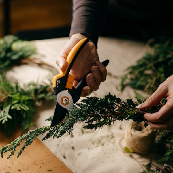 Площинний секатор до 20 мм Fiskars Solid™ P341 (1057164)