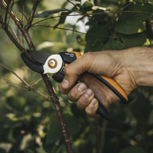 Контактний секатор до 24 мм Fiskars Plus™ Anvil P741 (1057171)