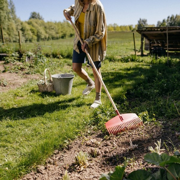 Грабли универсальные Fiskars Classic M, 43 см. (1063091)