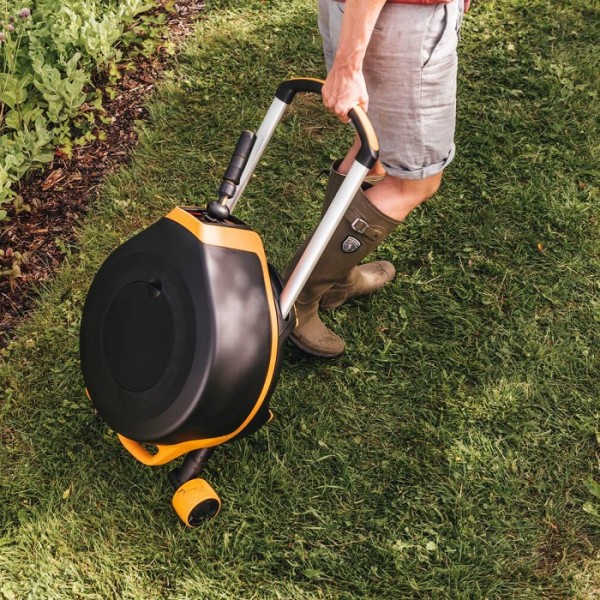 Катушка-тележка со шлангом автоматическая Fiskars X-series XL (1067548)