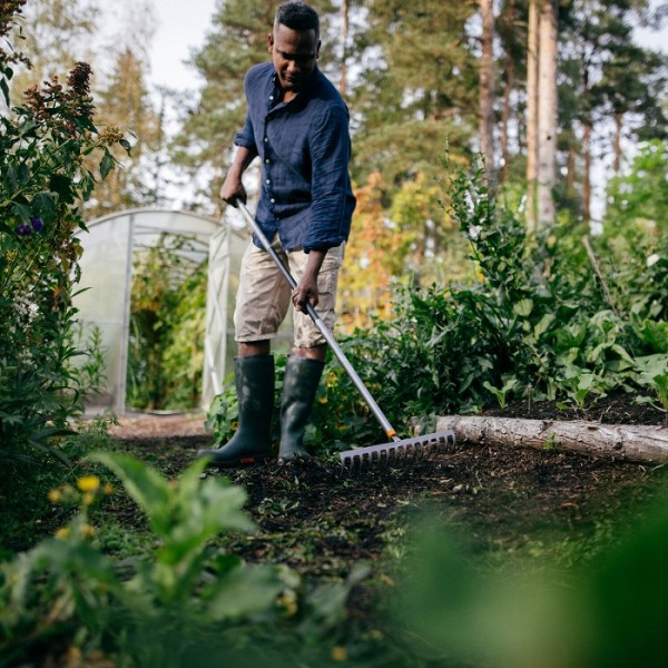 Грабли металлические Fiskars Ergonomic (1077113)