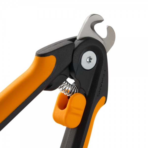 Кігтеріз з напівкруглим лезом для котів та собак Fiskars Nail Clippers (2009132) Кігтеріз з напівкруглим лезом для котів та собак Fiskars Nail Clippers (2009132)