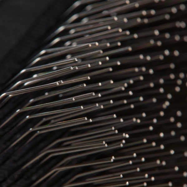 Щітка для вичісування котів і собак Fiskars Slicker Brush (2009138) Щітка для вичісування котів і собак Fiskars Slicker Brush (2009138)