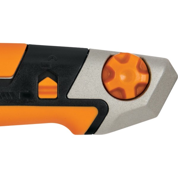Ніж із висувним лезом Fiskars Pro CarbonMax™ 18 мм (1027227)