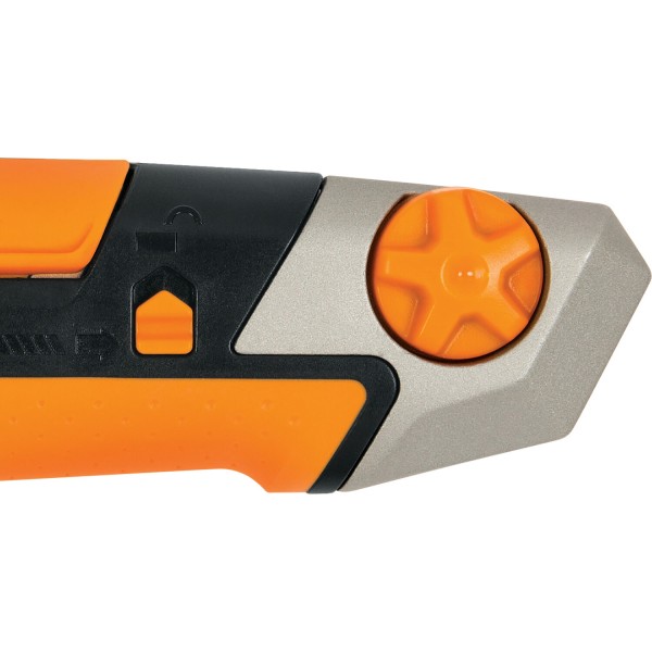 Нож с выдвижным лезвием Fiskars Pro CarbonMax™ 25 мм (1027228)