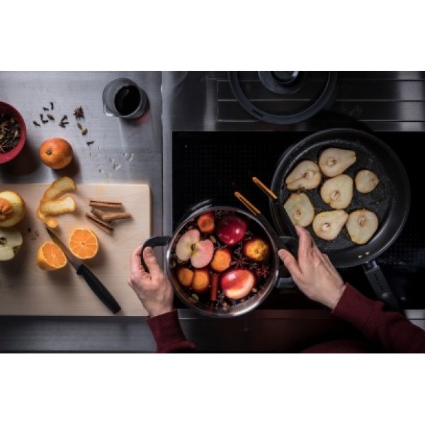 Скалка с тефлоновым покрытием Fiskars Functional Form 1003021