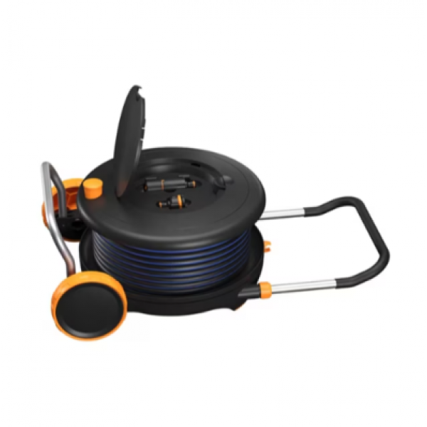 Катушка со шлангом Fiskars L 1/2" (13мм) L-30м с набором аксессуаров (1071670 )