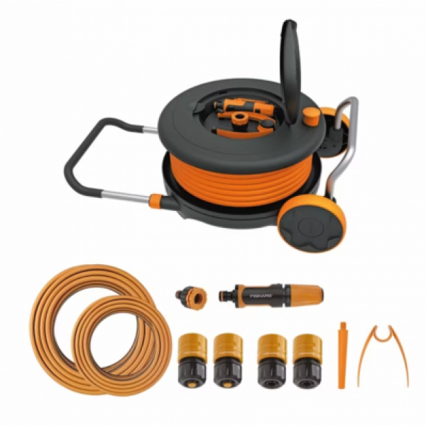 Катушка со шлангом Fiskars M 1/2" (13мм)  L-20м с набором аксессуаров (1023643)