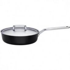 Сотейник Fiskars Rotisser 26 см 1023752