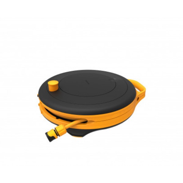 Катушка со шлангом Fiskars S 3/8" (9мм) L-15м с набором аксессуаров (1020436)